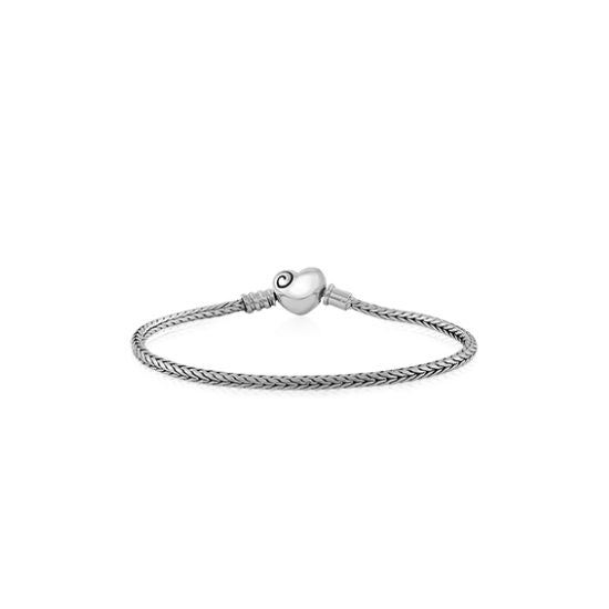 Evolve - Heart Clasp Bracelet -19cm