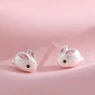 Lauren Hinkley - Petite Fleur Bunbun Earrings